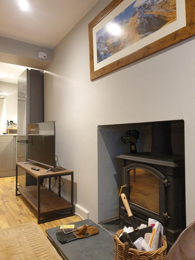 No8 3 Bed Cottage Winter Deals Offered 3 Nights Or More Nov-Mar Backbarrow ห้อง รูปภาพ
